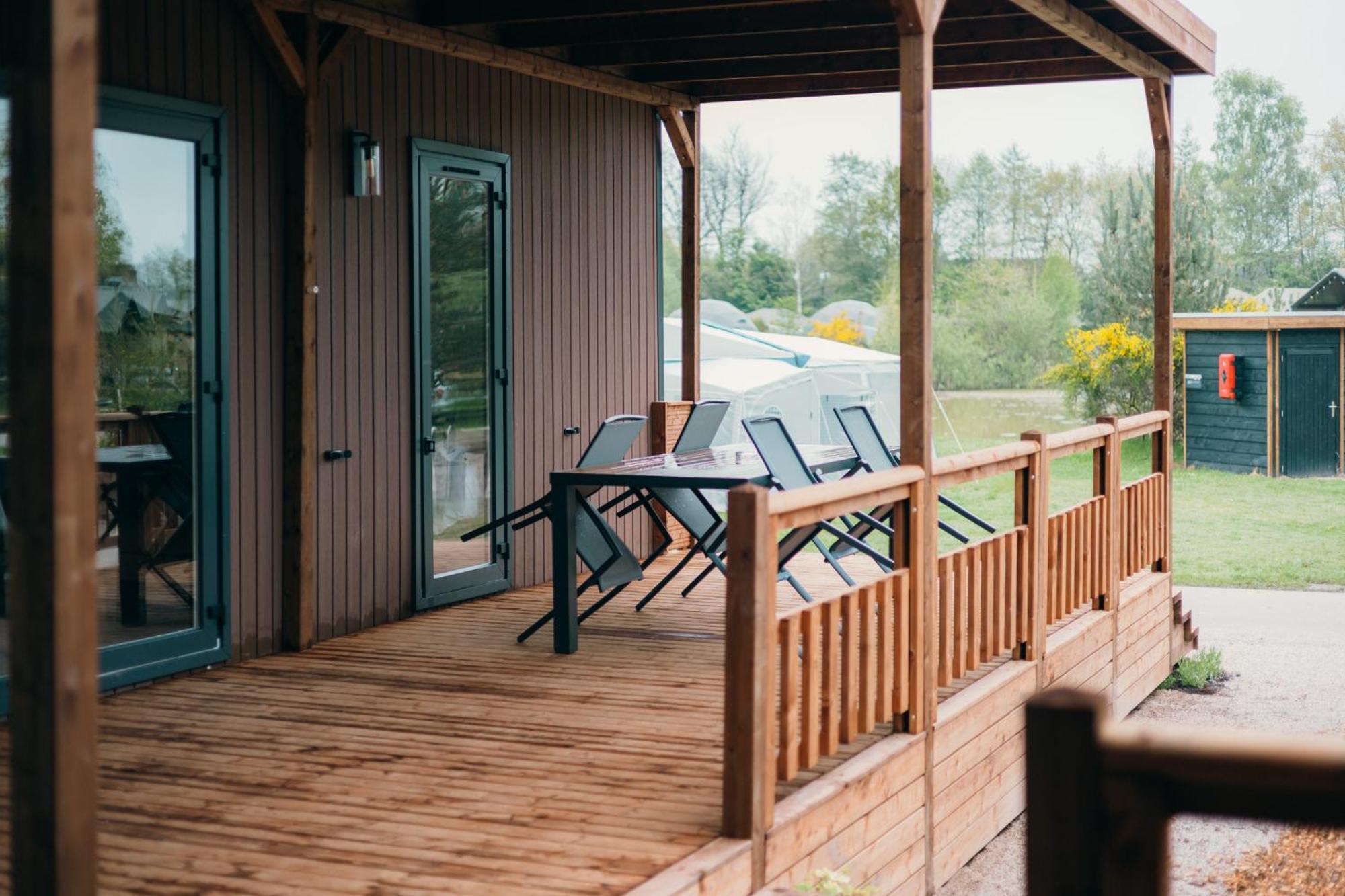 Vakantiepark Sallandshoeve Nieuw-Heeten Exterior foto